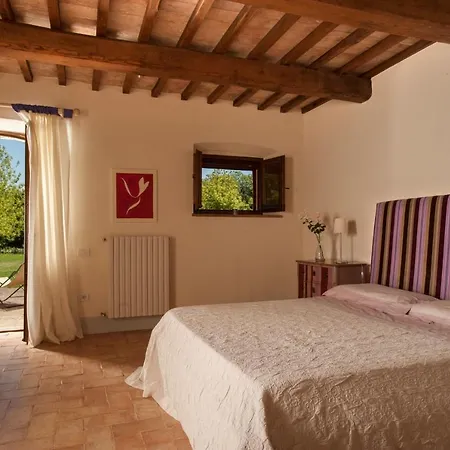 Sleeps 10 Pool Air Con Wifi * Porano